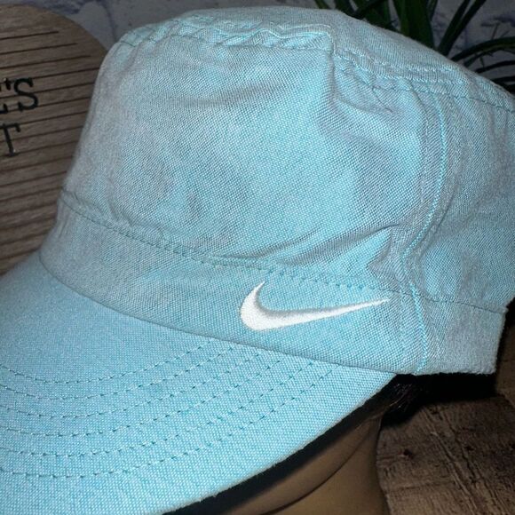 Nike Golf Newsboy Cap Adjustable Strap Swoosh Logo - Picture 6 of 9